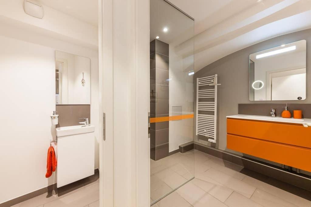Appartement Arcade En Hyper Centre Avec Parking Strasbourg Luaran gambar